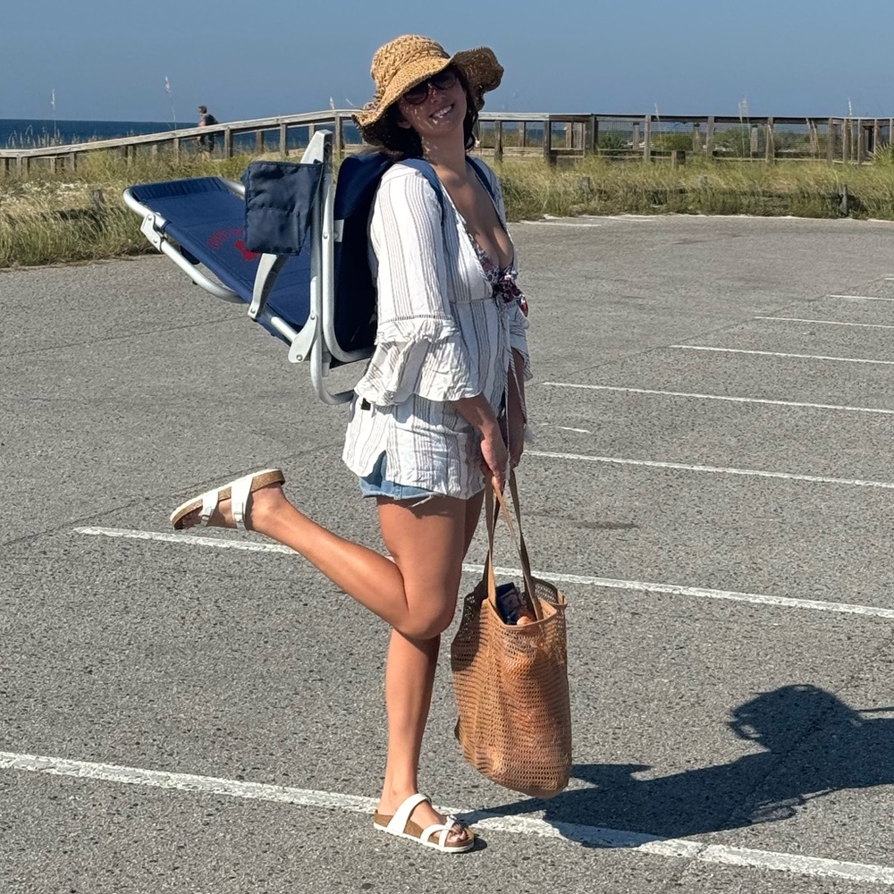 Meet your Posher, Ally